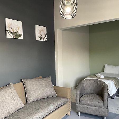 The Cabin Swakopmund Ngoại thất bức ảnh